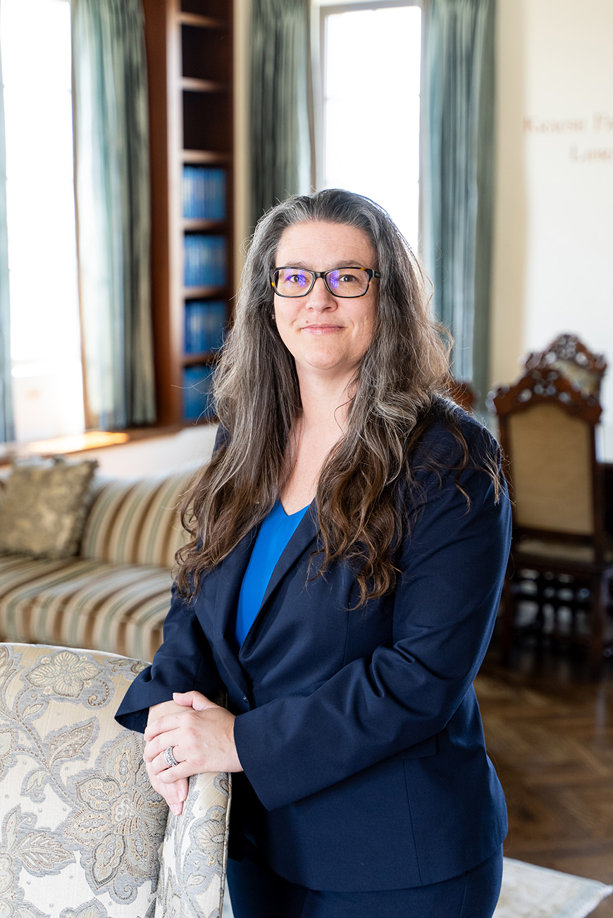 photo of Dr. Autumn Roque of the Hahn School of Nursing and Health Science