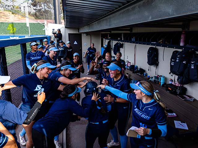 usd softball