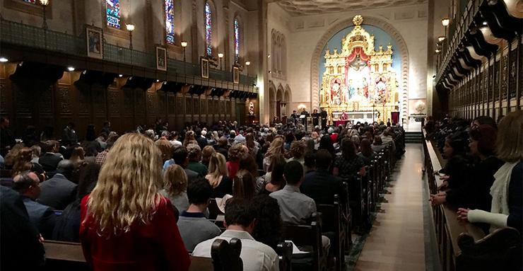 Founders Chapel will host a special Spanish language Mass on Thursday, Nov. 21 at 6 p.m. Following Mass there will be a "Spanglish" small group gathering.